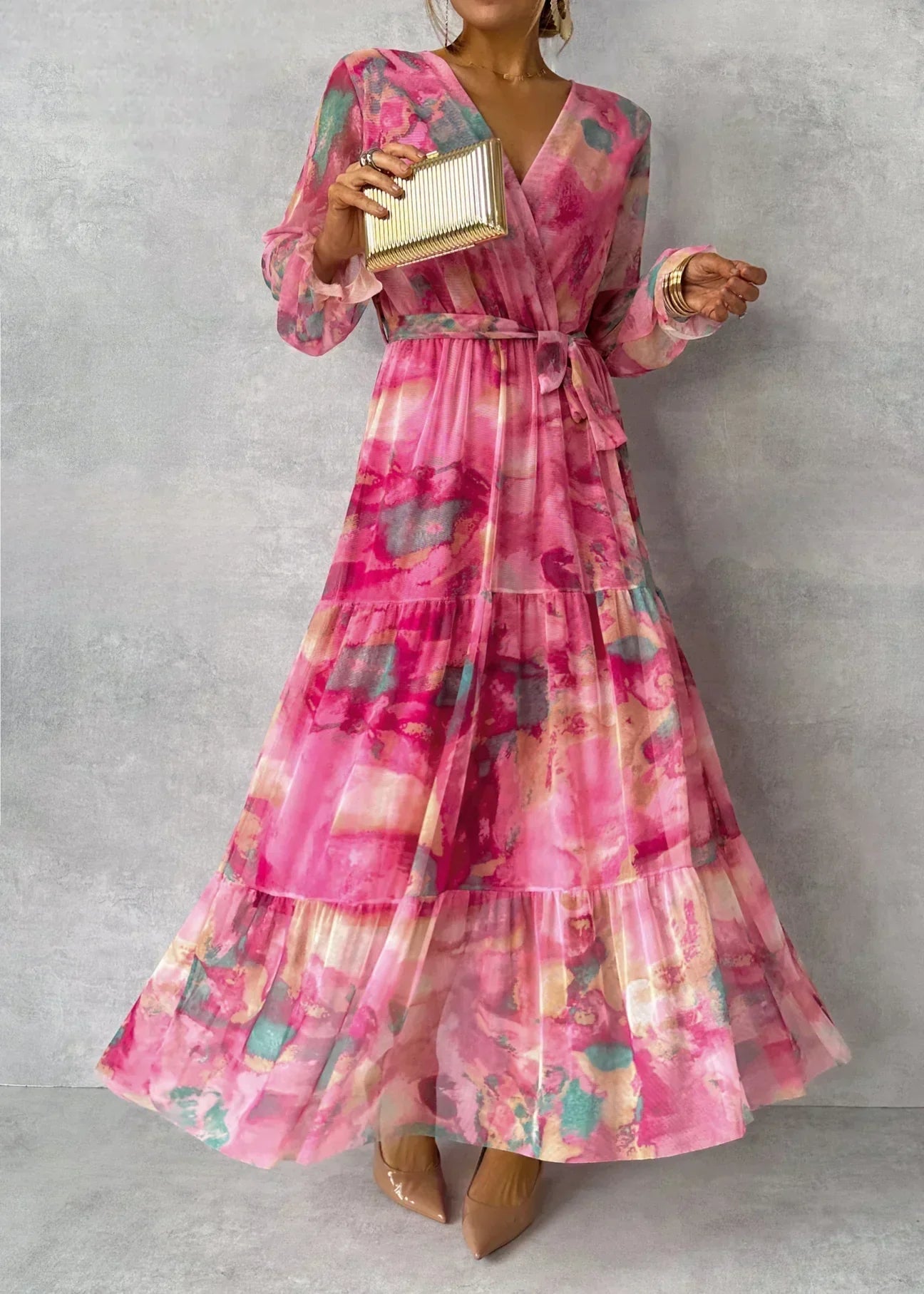 Luísa - Pinkes Wickelkleid mit Blütenmuster