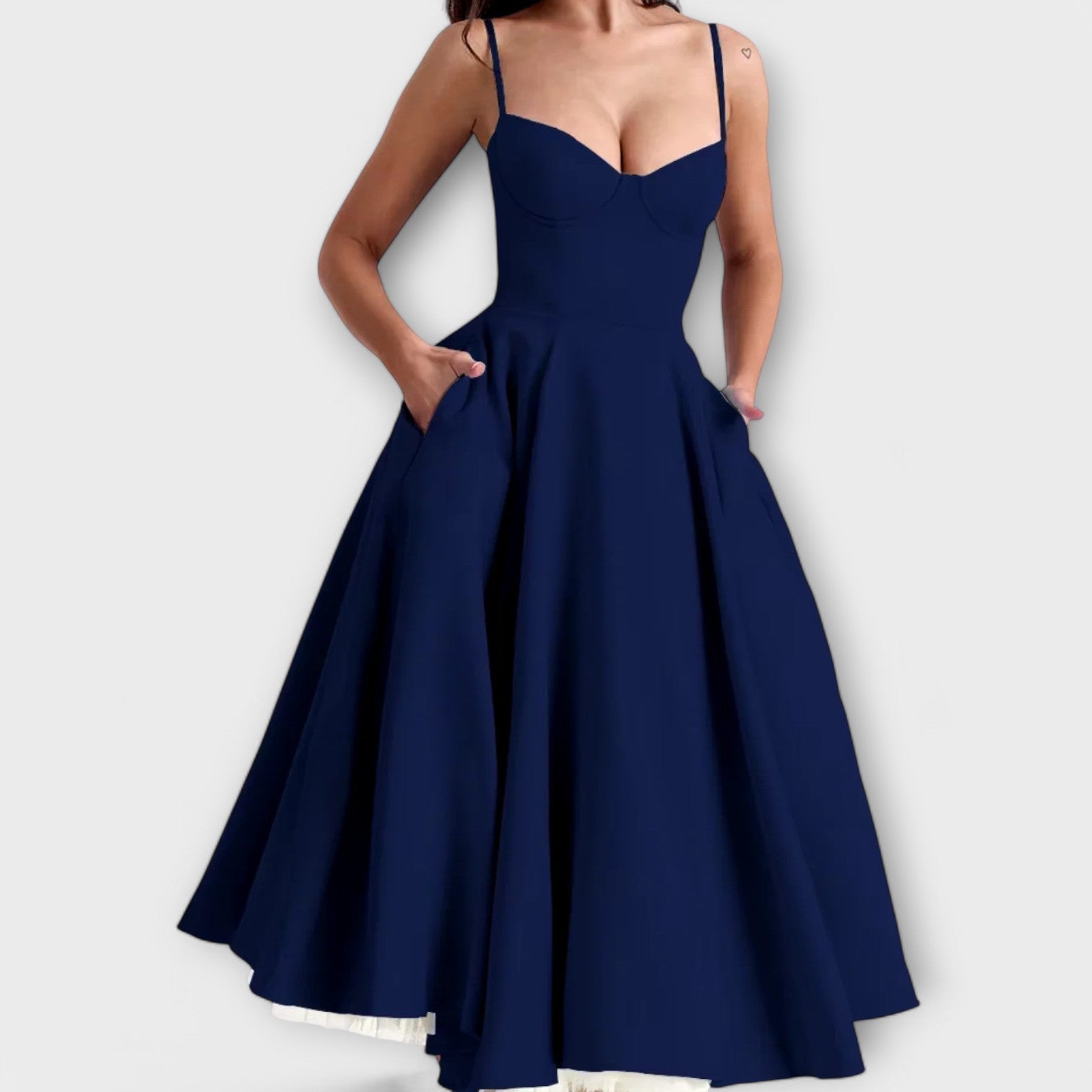 Mélie - Schwarzes Sommerkleid mit Korsett-Detail