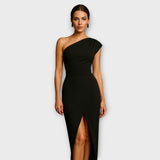 Elegantes schwarzes asymmetrisches Abendkleid