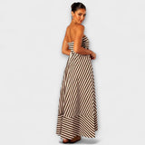 Beige-schwarzes gestreiftes Rüschen-Maxikleid