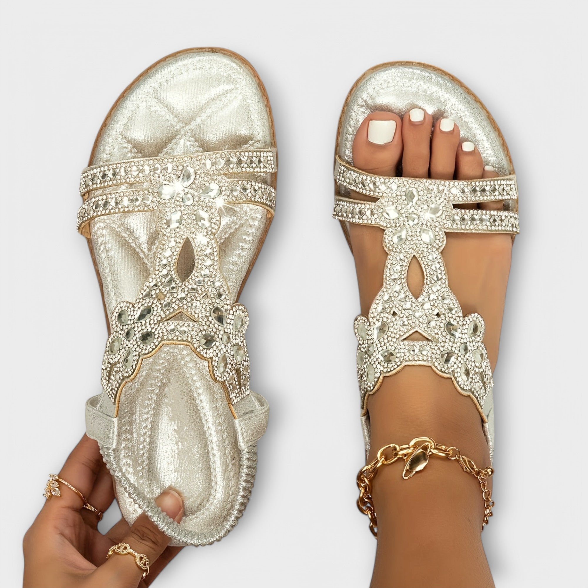 Reinhilde - Türkise Boho-Sandalen mit Strass