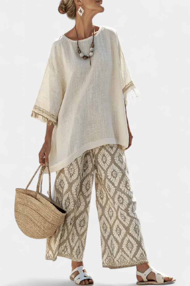 Eduarda - Cremefarbenes elegantes Boho-Chic-Set mit Ikat-Muster
