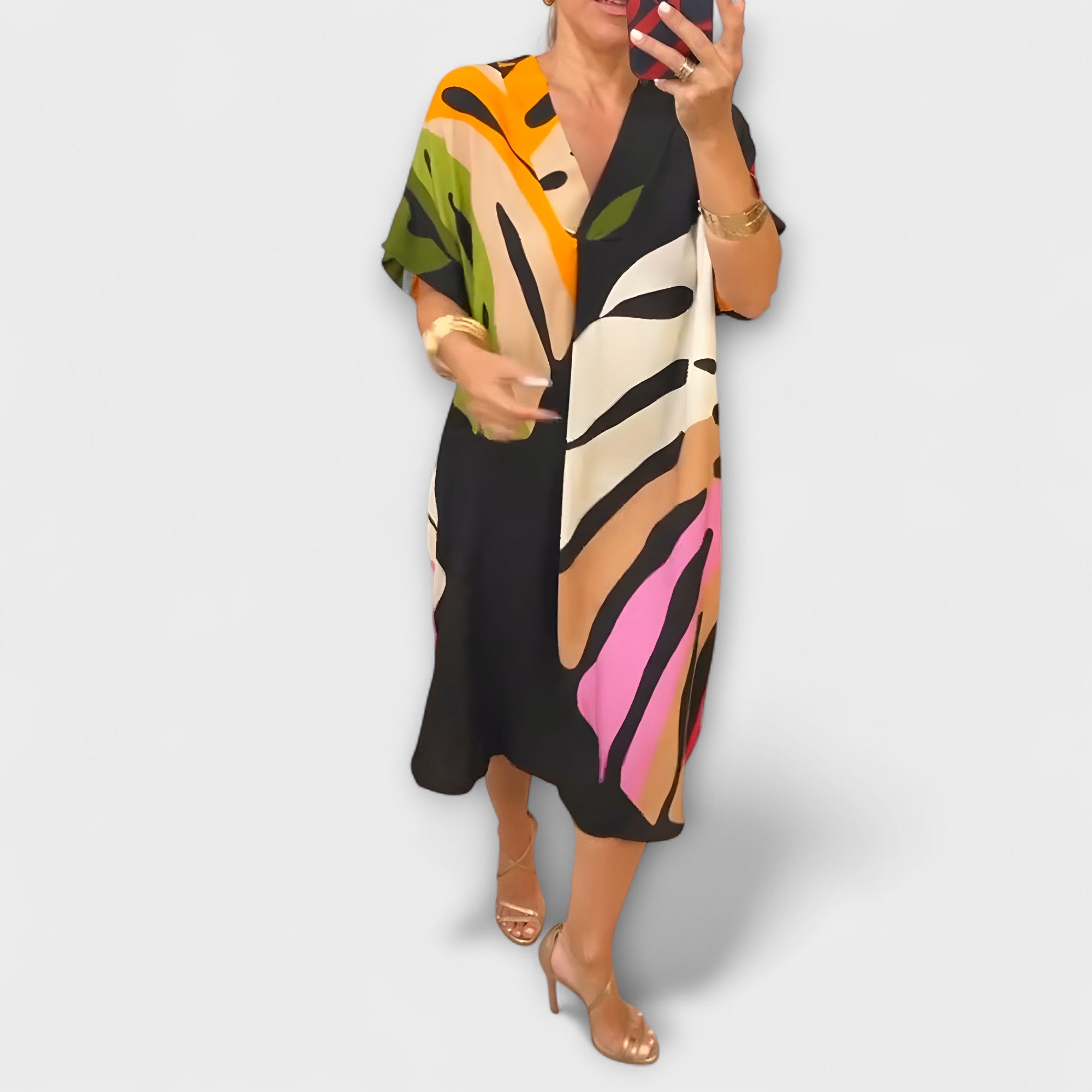 Roos - Lässiges Kleid mit buntem Blätterdruck