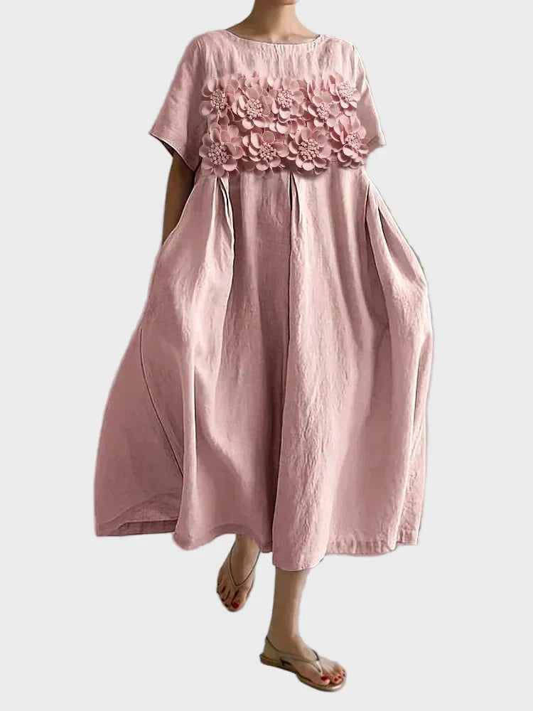 Beigefarbenes Leinenkleid mit Rüschen