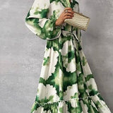 Gabriela - Grün-weisses elegantes Langkleid