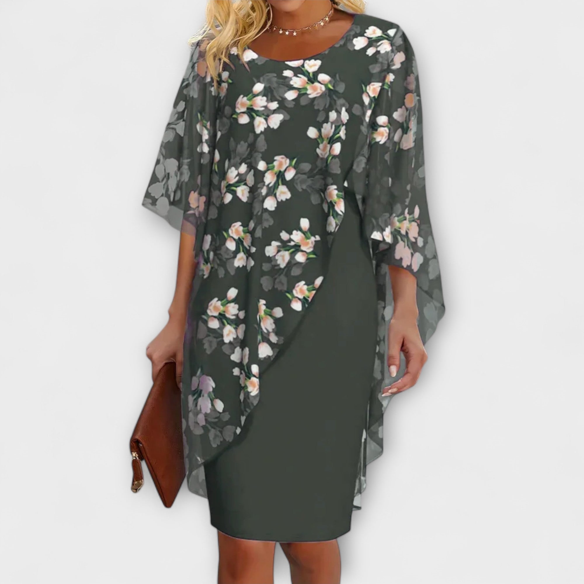 Lyanna - Dunkelblaues Chiffonkleid mit Blütenmuster