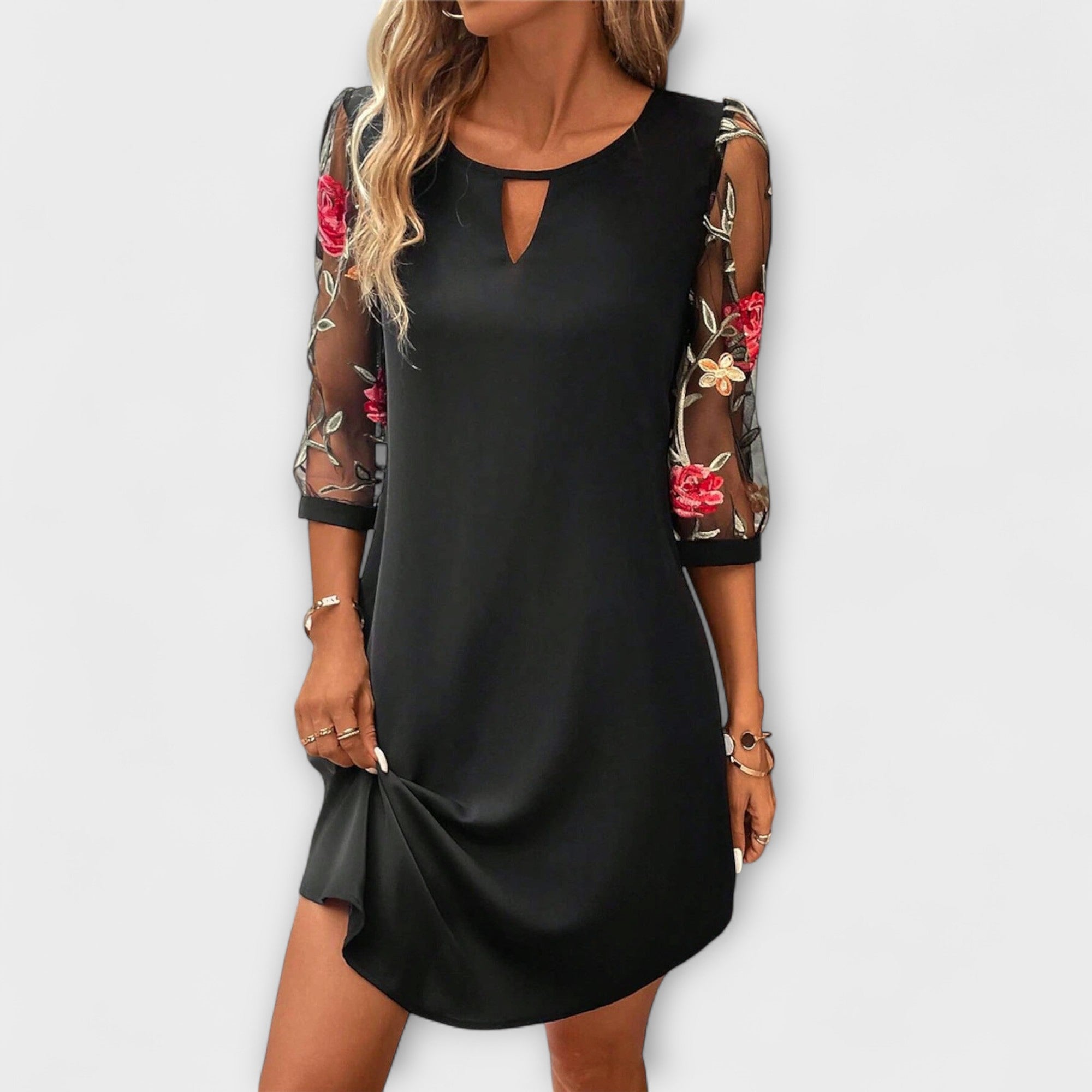 Adelajda - Bordeauxrotes Kleid mit Blütenärmeln