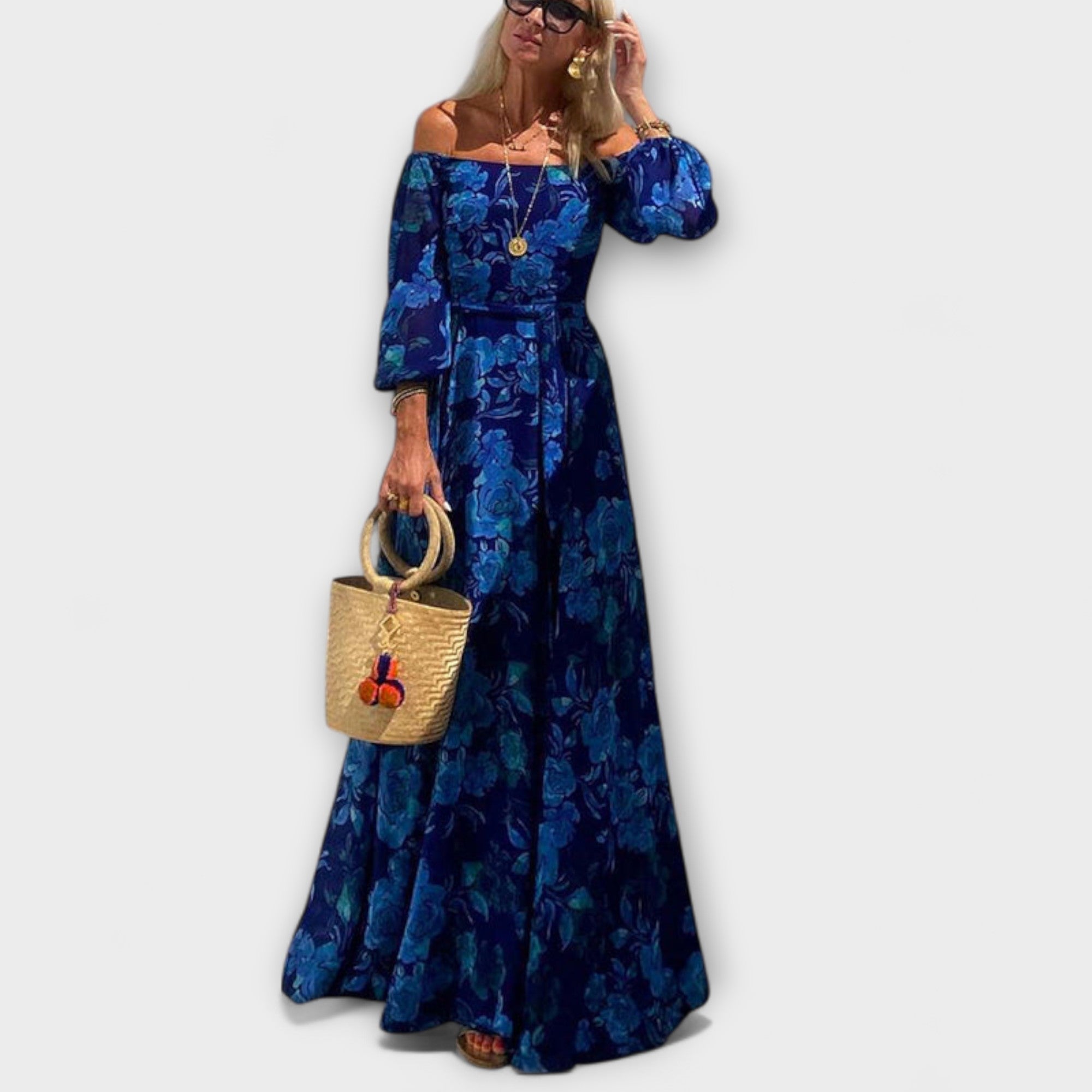 Juniper - Blaues Off-Shoulder-Maxikleid mit Blütenmuster