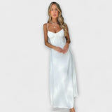 Alanis - Weisses Midikleid in Satin-Optik